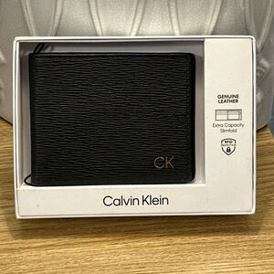 Men’s Leather Calvin Klein Wallet New In Box
